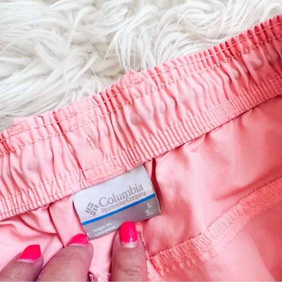 Columbia | Women's PFG Tamiami Pull-On Shorts - Picture 8 of 9